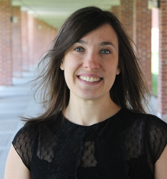 Headshot of Dr. Jenn McCollum.