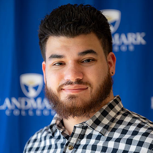 Headshot of Angel Cintron.