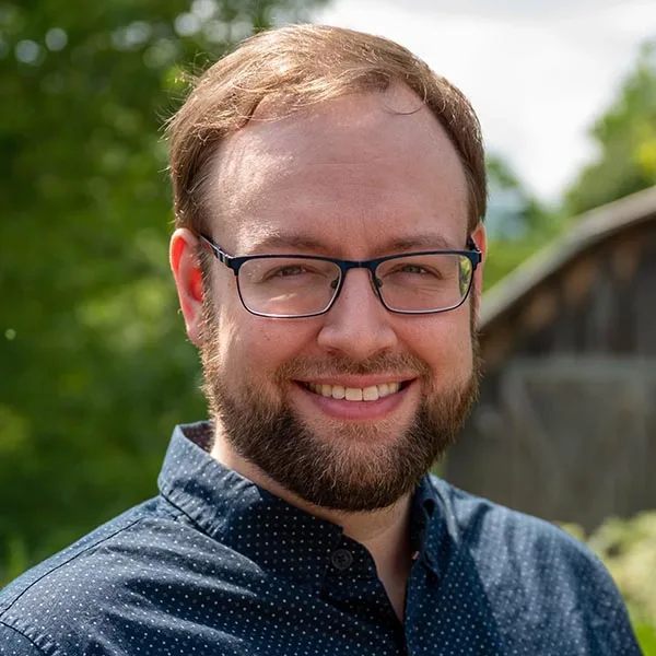 Headshot of Eric Millman.