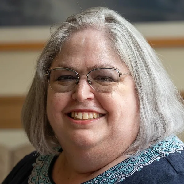 Headshot of Jeanette Landin.
