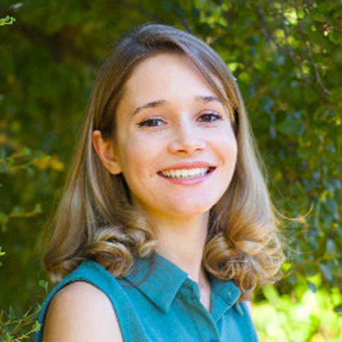 Headshot of Pamela Pi.