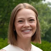 Headshot of Erica Loveland. 