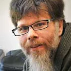 Headshot of Douglas Lynch. 