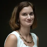 Headshot of Marlee Bickford-Bushey. 