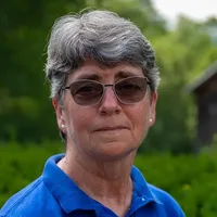 Headshot of Sue Vincent. 