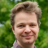 Headshot of Thomas Kuzma. 